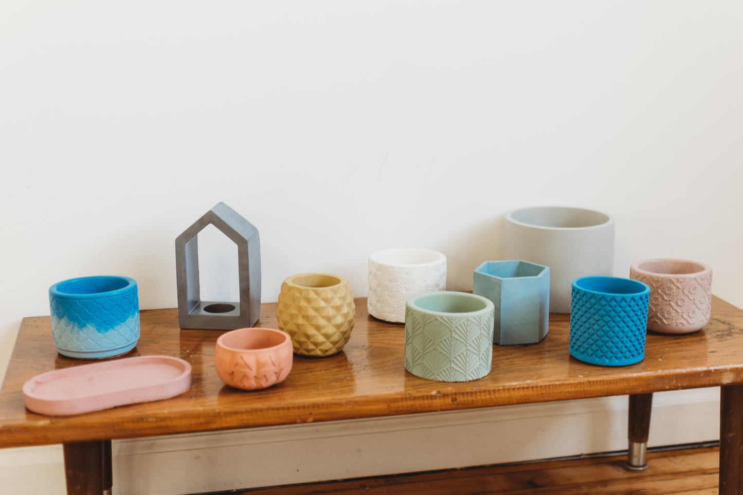 Handmade Vintage-Style Container | Geometric Cement Holder | Classic Concrete Planter
